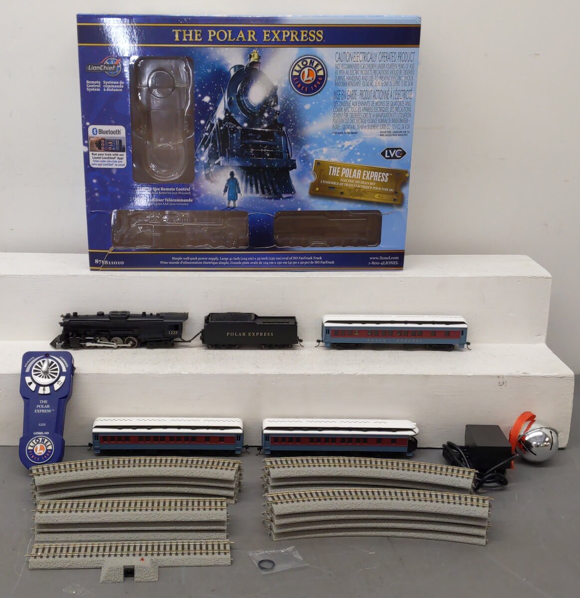Lionel 871811010 HO Gauge The Polar Express LionChief Train Set with Bluetooth EX/Box