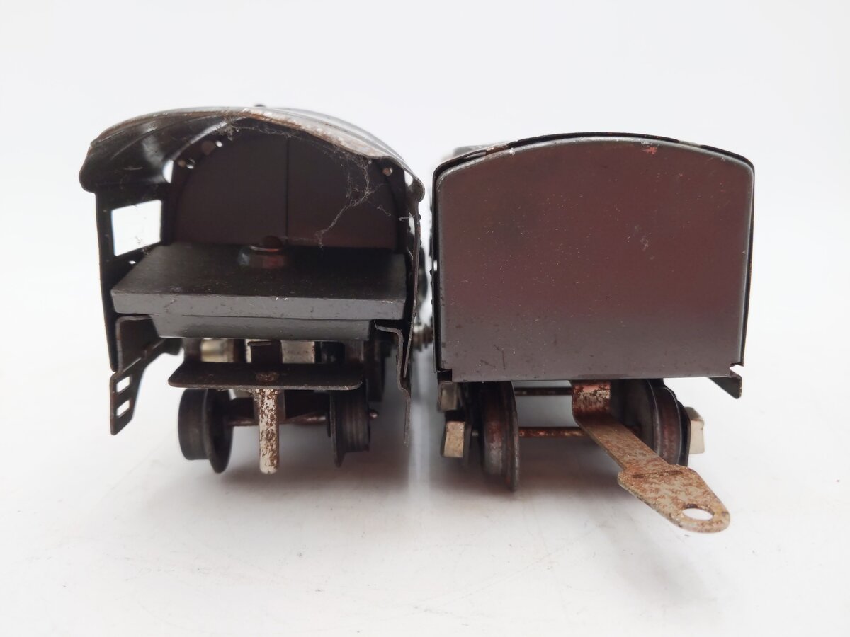 Lionel 259E Vintage O Gray 2-4-2 Streamlined Steam Locomotive & Tender