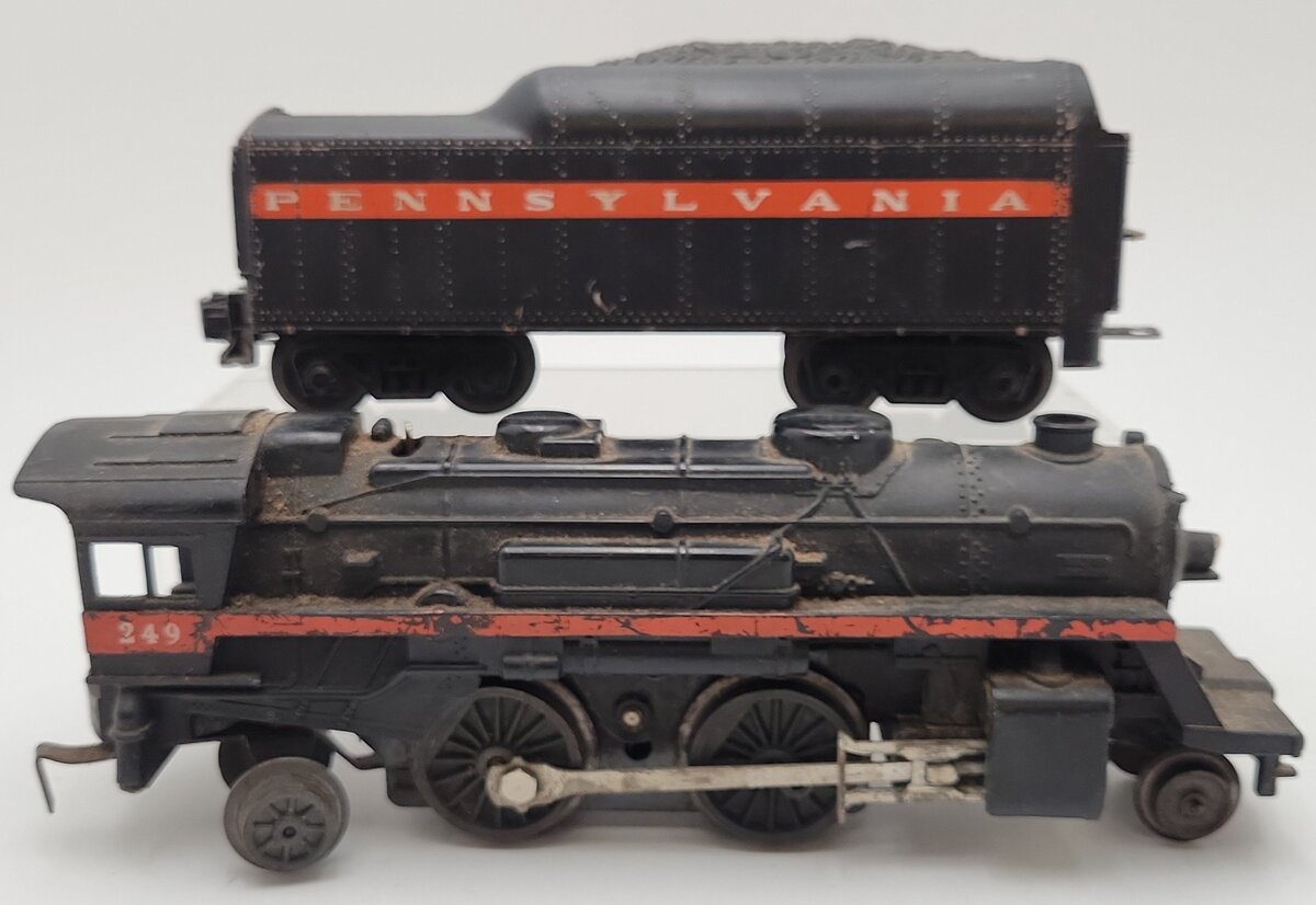 Lionel 249 Vintage O Postwar 2-4-2 Steam Locomotive w/ 250T Tender