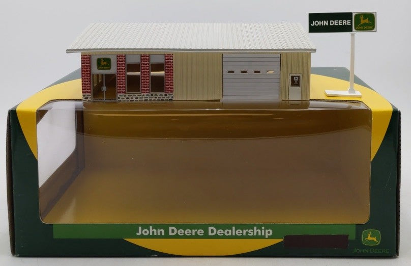 Athearn 95911 HO Scale John Deere Dealership