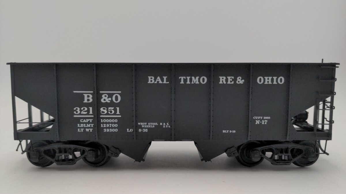 O Scale 2 Rail Baltimore & Ohio Hopper Car #321851 EX