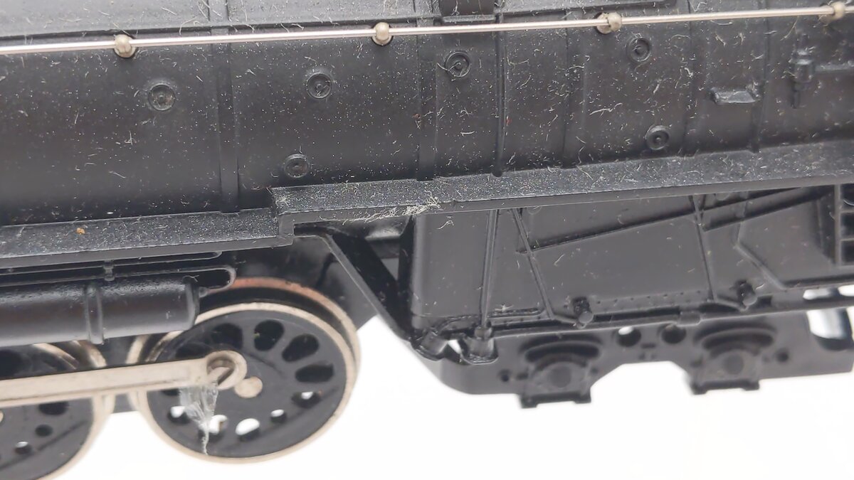 Bachmann 56021 HO Scale Texas & Pacific 2-10-4 Steam Locomotive #768 EX