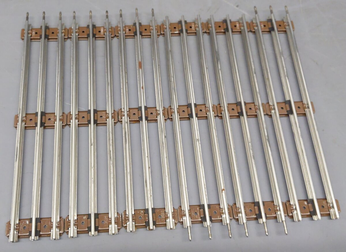 Lionel 6-65038 O-27 Tubular Straight Track Sections (100) VG/Box