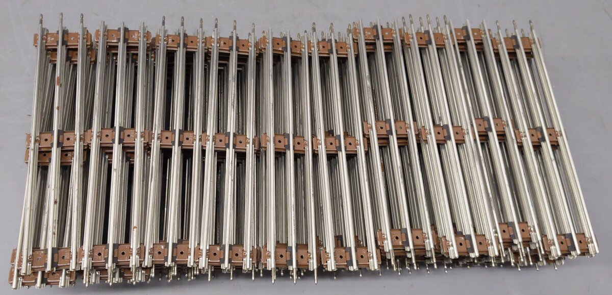 Lionel 6-65038 O-27 Tubular Straight Track Sections (100) VG/Box