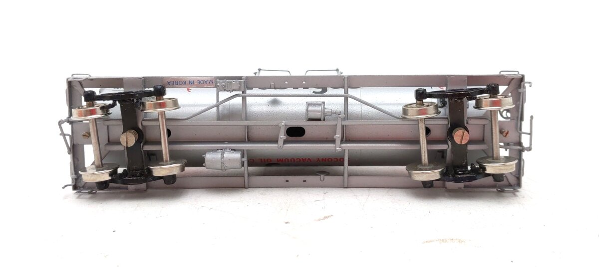 Precision Scale Company 15656 HO Brass Mobilgas 8,000 Gallon Tank Car - Painted LN/Box