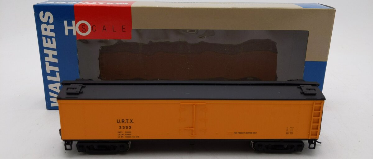 Walthers 932-5486 HO UTLX GACX Wood Reefer w/ GSC Truck LN/Box