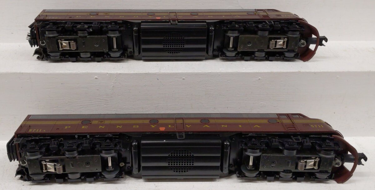 K-Line K-28802 PRR E8 AA Diesel Locomotive Set #5711/5792 with TMCC EX/Box