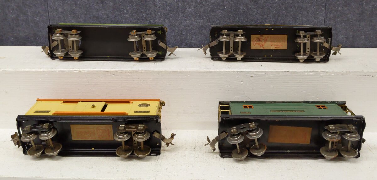 Lionel Vintage O Gauge Freight Cars #817,815,814,812 [4] VG