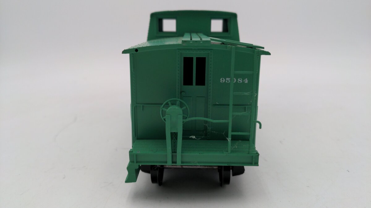 O Scale 2 Rail Lehigh Valley Caboose #95084 VG