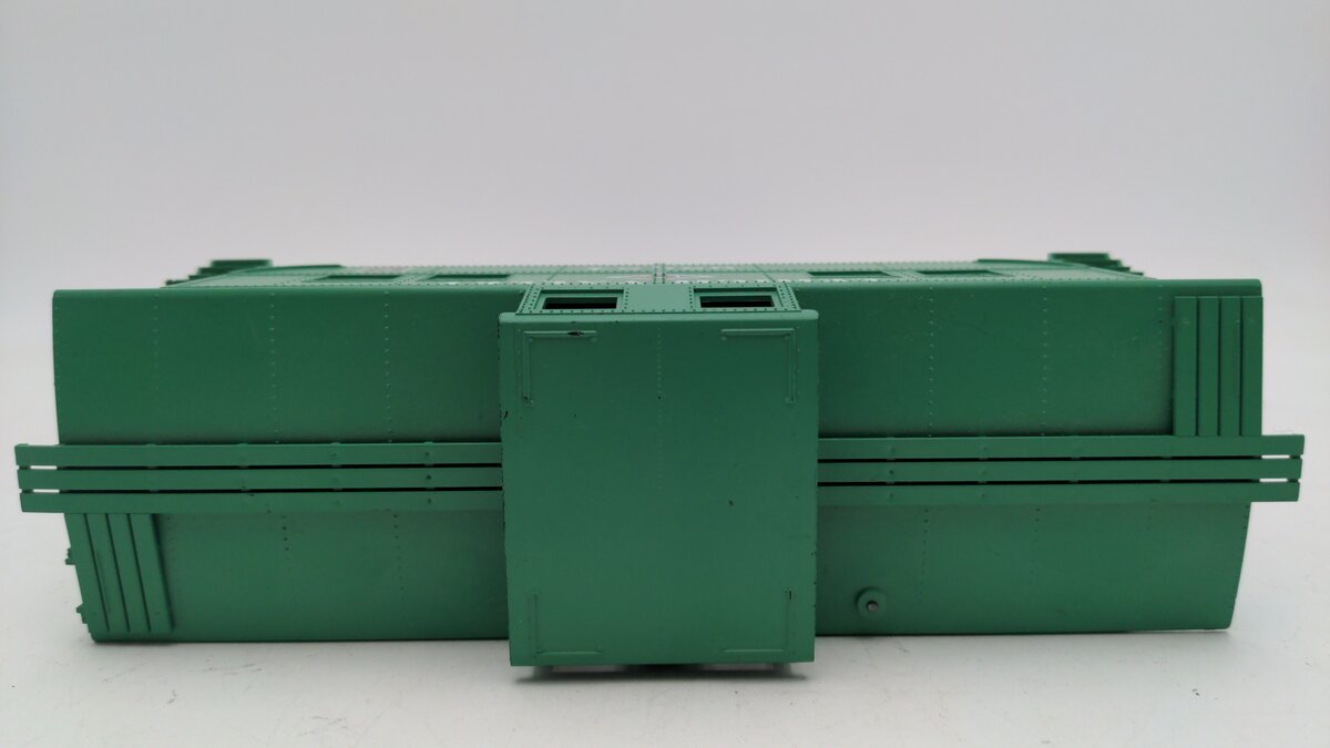 O Scale 2 Rail Lehigh Valley Caboose #95084 VG