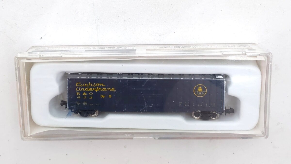 Con-Cor 001-147106 N Scale Chesapeake & Ohio 50' Rib Side Boxcar #481216 LN/Box