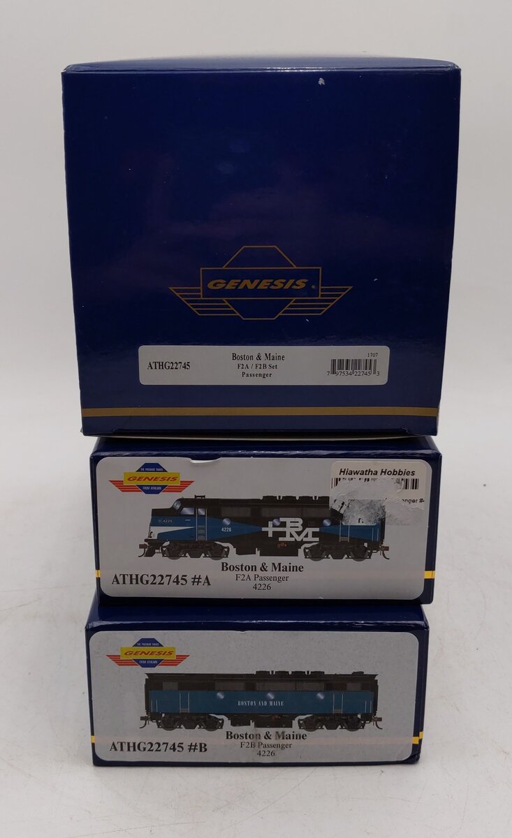 Athearn G22745 HO Boston & Maine/Passenger F2A/F2B Diesel Locomotive #4226/#4226