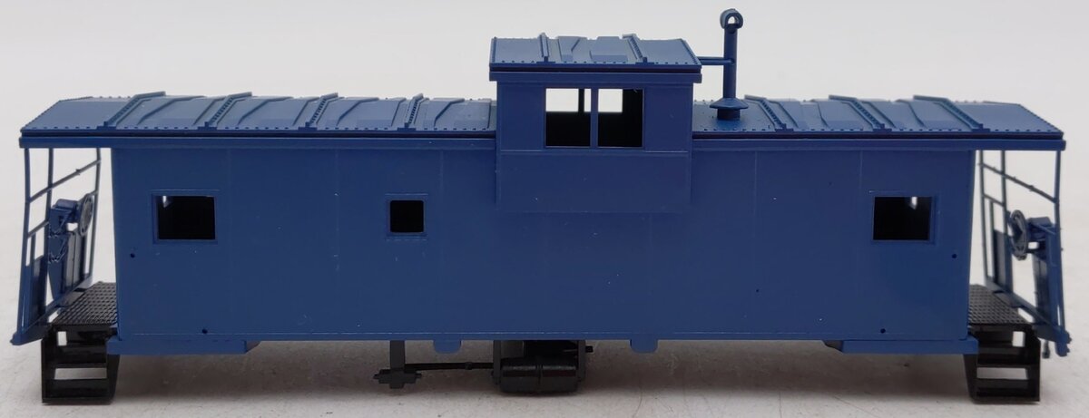 Atlas 1900 HO Undecorated Extended-Vision Caboose EX/Box