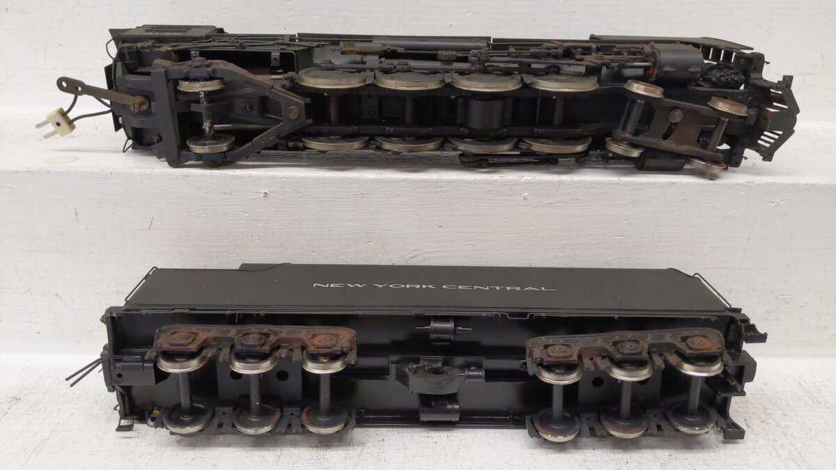 O Scale BRASS NYC 4-8-2 Steam Locomotive & Tender 2 Rail -Painted