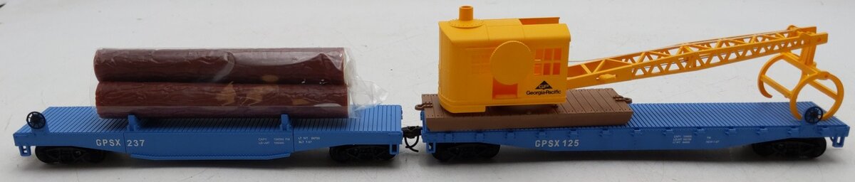 Walthers 931-761 HO Scale Georgia Pacific Log Dump Car & Crane EX/Box