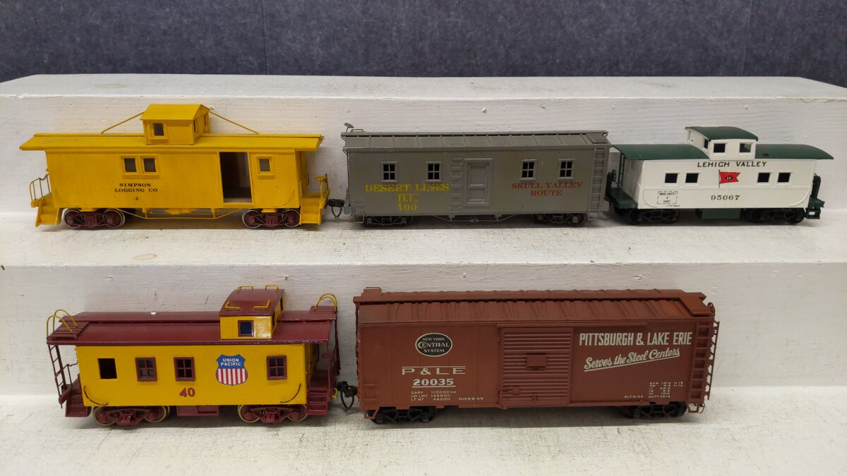 O Scale 2 Rail CUSTOM Assorted Freight Cars: 20035, 40, 95067, 100, 4 [5] VG