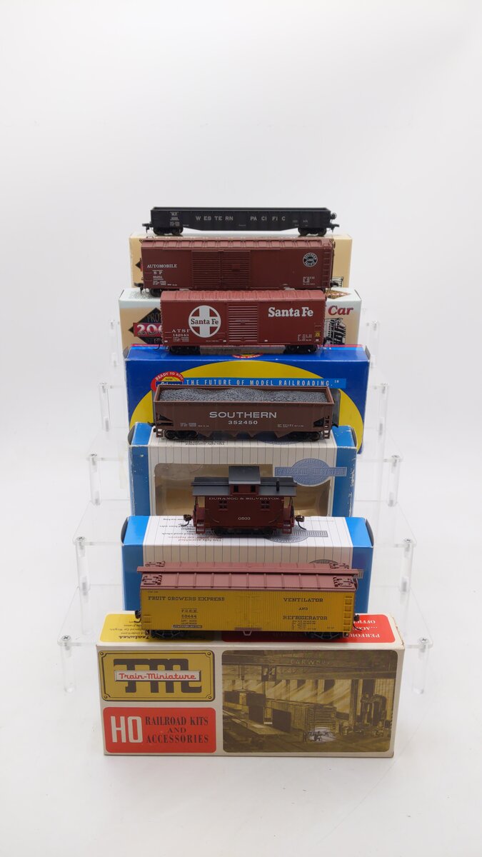 Proto 2000, Bachmann, & Others HO Scale Assorted HO Scale Freight Cars [6] EX/Box