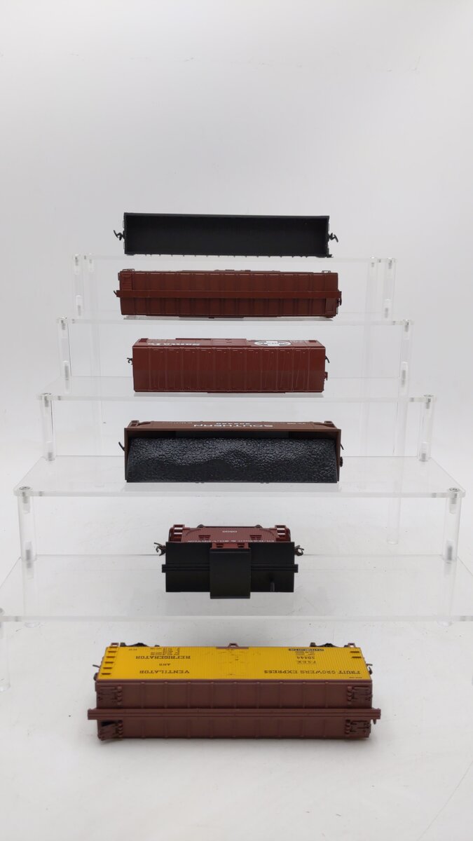 Proto 2000, Bachmann, & Others HO Scale Assorted HO Scale Freight Cars [6] EX/Box