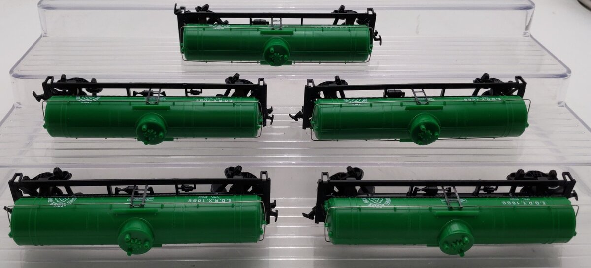 Model Power 8032 HO Cities Service 40' Tank Car (5) LN/Box