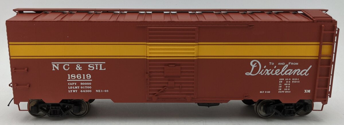 Atlas O Scale NC & STL "Dixieland" Single Door Boxcar #18619 (2-Rail) EX