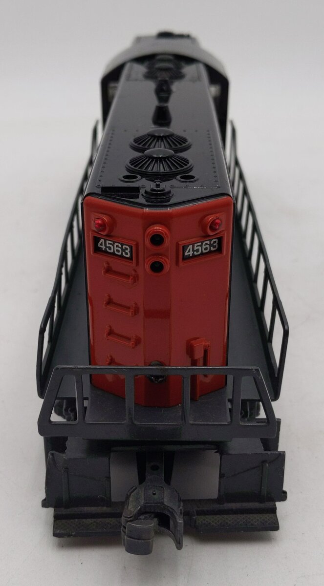 Williams GP9-226 O Scale Canadian National GP-9 Diesel Locomotive #4563 VG