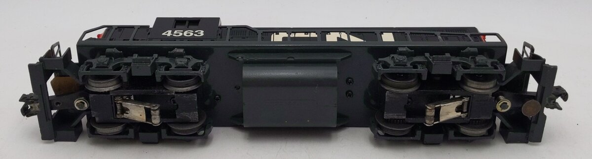 Williams GP9-226 O Scale Canadian National GP-9 Diesel Locomotive #4563 VG