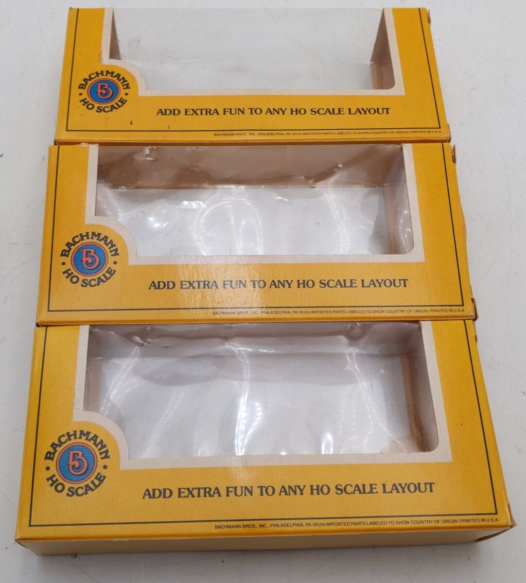 Bachmann 43-1001-34 HO Scale Shell 42' 3-Dome Tank Cars #1245 [3] EX/Box