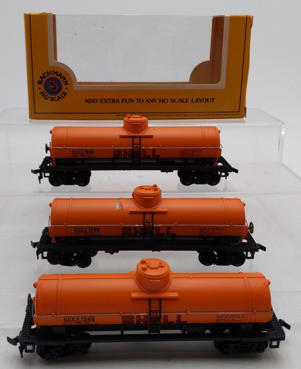 Bachmann 43-1001-34 HO Scale Shell 42' 3-Dome Tank Cars #1245 [3] EX/Box