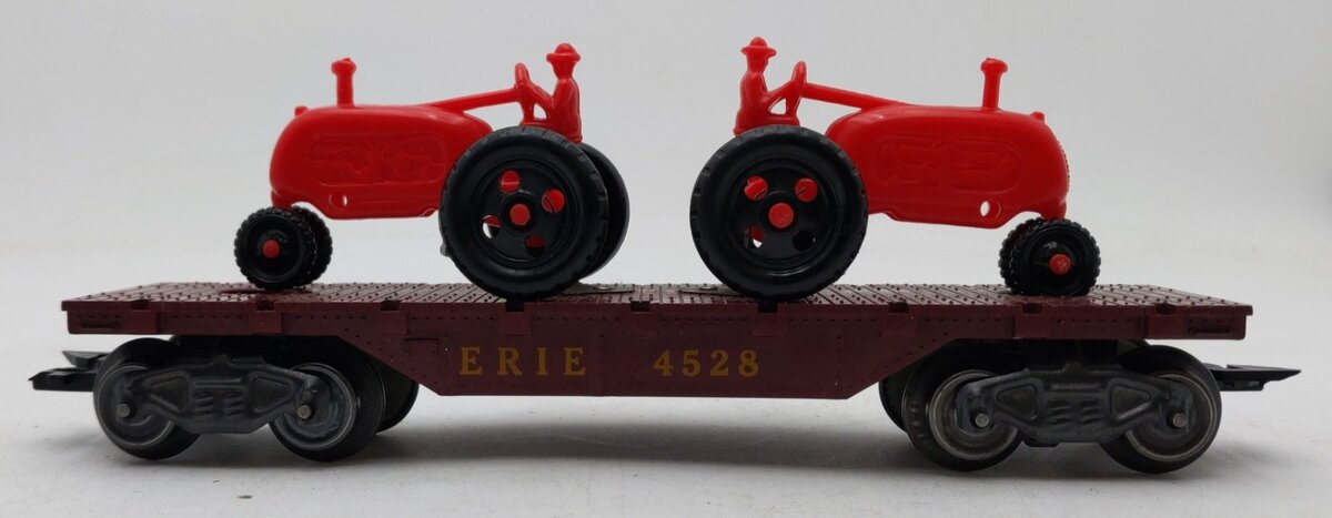 Marx 4528 Vintage O Erie Flatcar with Tractors EX