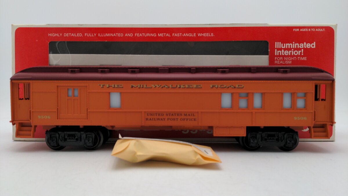 Lionel 6-9506 O Gauge Milwaukee Road Combine Car EX/Box