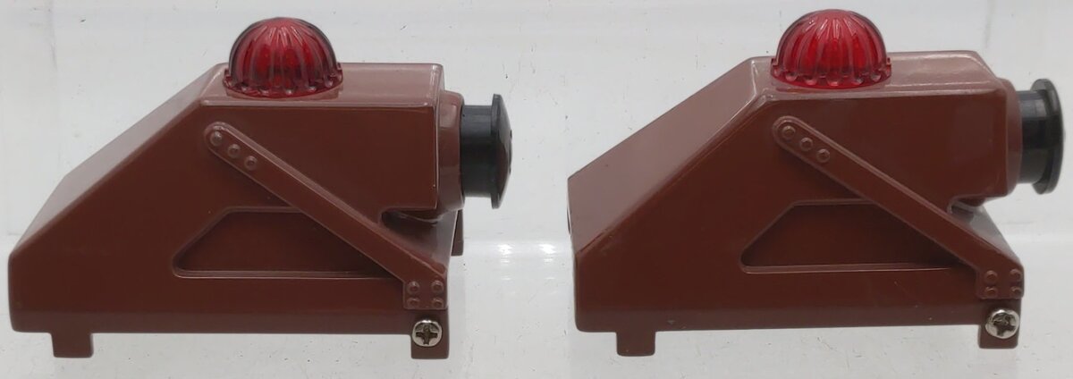 Lionel 6-62283 O and 0-27 Scale Diecast Metal Illuminated Bumpers (Box of 2) LN/Box