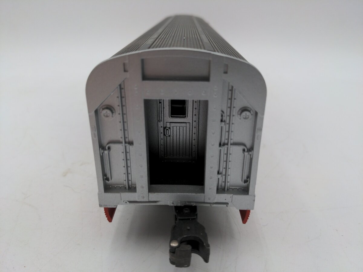 Lionel 6-9593 O Gauge Southern Pacific Daylight Aluminum Observation Car EX/Box