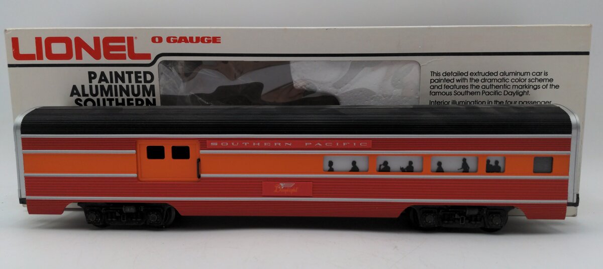 Lionel 6-9590 O Gauge Southern Pacific Daylight Illuminated Aluminum Combo Car EX/Box
