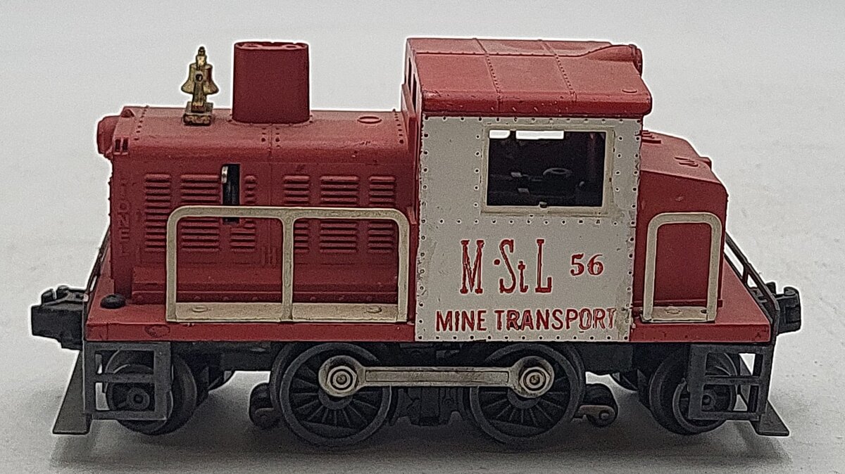 Lionel 56 Vintage O Minneapolis & St. Louis Powered Diesel locomotive VG