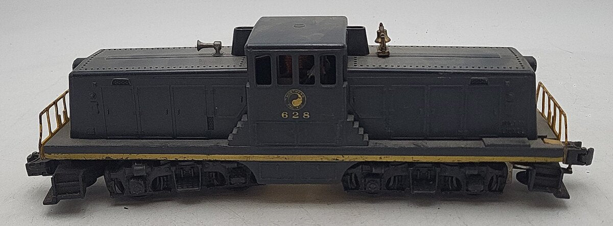 Lionel 628 VIntage O Northern Pacific 44 Ton Diesel Locomotive VG