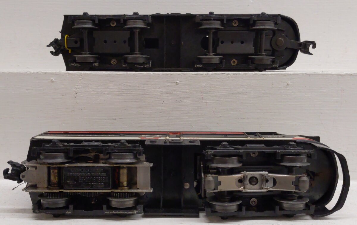 Lionel 209 Vintage O New Haven Alco AA Diesel Locomotive Set