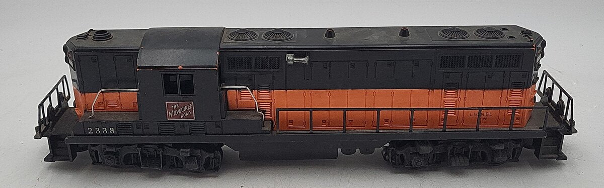 Lionel 2338 Vintage O Gauge Milwaukee Road Powered GP-7 Diesel Locomotive VG