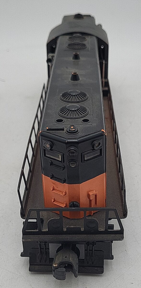 Lionel 2338 Vintage O Gauge Milwaukee Road Powered GP-7 Diesel Locomotive VG