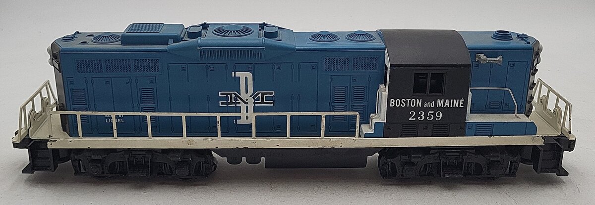 Lionel 2359 Vintage O Boston & Maine GP-9 Diesel Locomotive EX