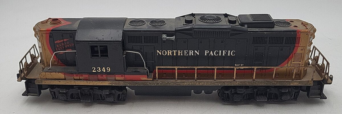 Lionel 2349 Vintage O Northern Pacific GP-9 Diesel Locomotive VG
