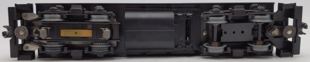 Lionel 6-8357 O Pennsylvania GP9 Diesel Locomotive #8357 VG
