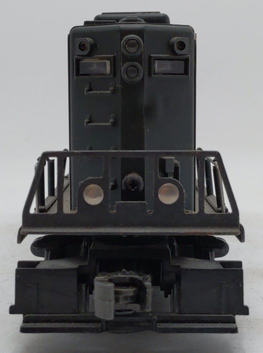 Lionel 6-8357 O Pennsylvania GP9 Diesel Locomotive #8357