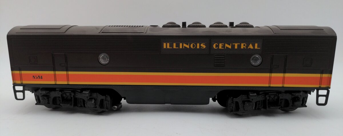 Lionel 6-8581 O Gauge Illinois Central F3 Dummy B Unit Diesel Locomotive EX/Box