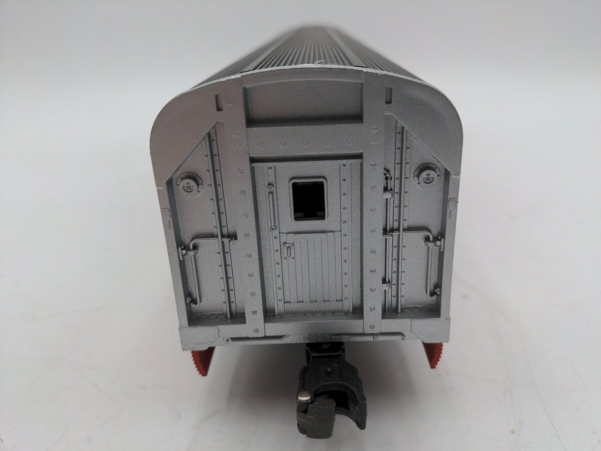 Lionel 6-9590 O Gauge Southern Pacific Daylight Illuminated Aluminum Combo Car EX/Box