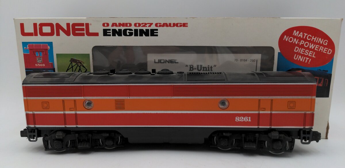 Lionel 6-8261 O SP Daylight F3 Non-Powered B-Unit Diesel Locomotive w/Sound EX/Box
