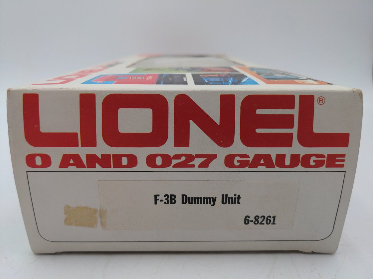 Lionel 6-8261 O SP Daylight F3 Non-Powered B-Unit Diesel Locomotive w/Sound EX/Box