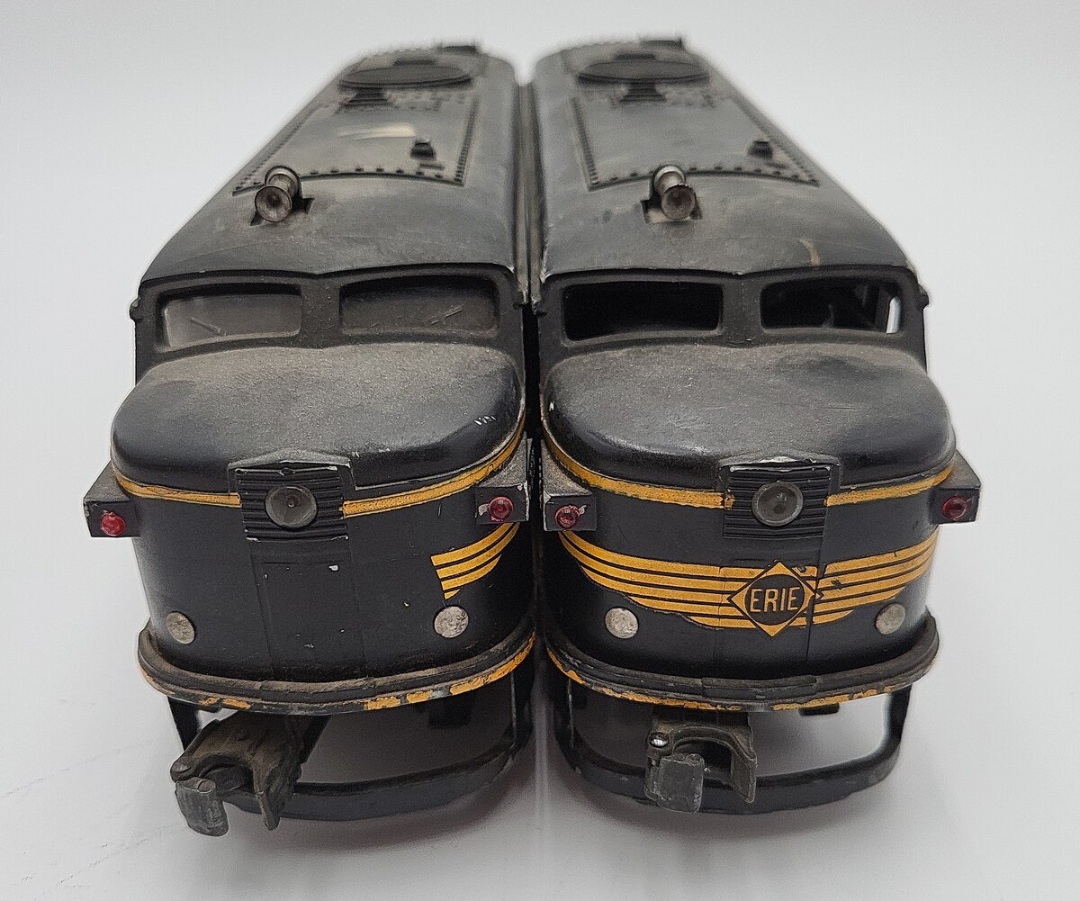 Lionel 2032 Vintage O Gauge Erie Alco AA Diesel Locomotive Set VG