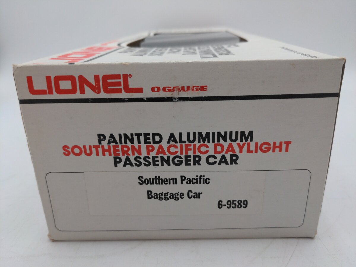 Lionel 6-9589 O Gauge Southern Pacific Daylight Aluminum Baggage Car EX/Box