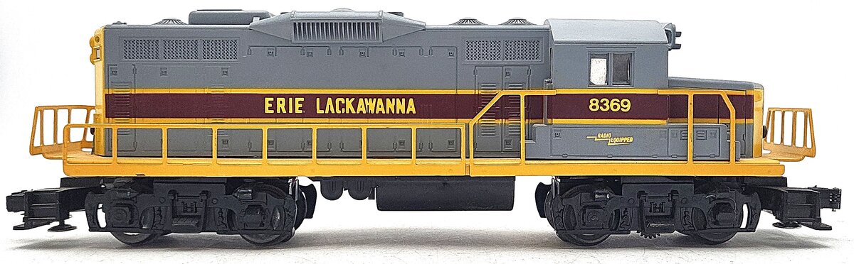 Lionel 6-8369 O Gauge Erie Lackawanna GP20 Diesel Locomotive #8369 VG/Box