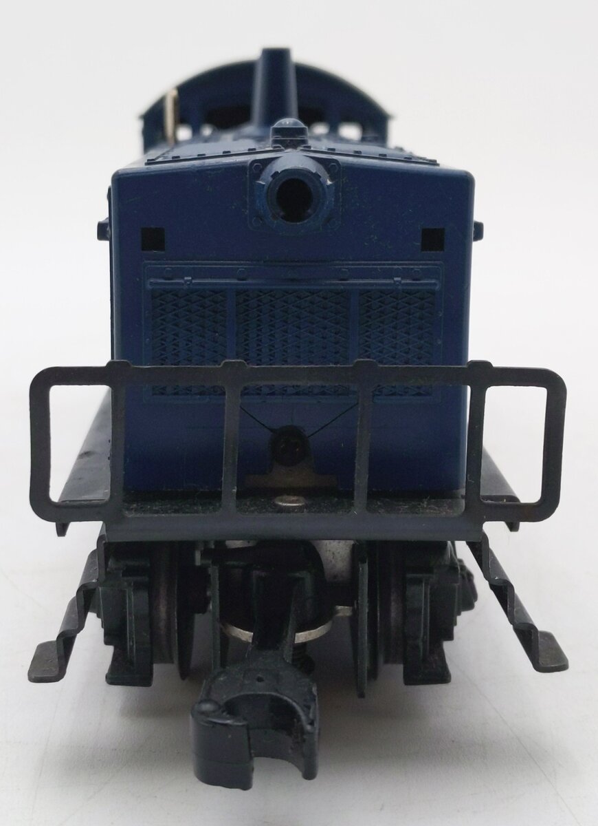 Lionel 634 Vintage O Santa Fe NW-2 Diesel Switcher Locomotive w/o Weight VG